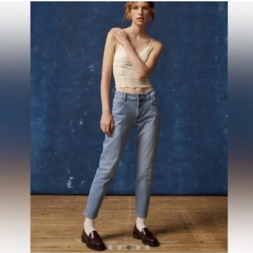 Urban Outfitters BDG Indigo Wash Mid Rise Boyfriend Skinny Jeans NWT size 27